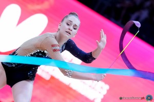 aa q neumann julia aut ph simone ferraro sfa09264 copia